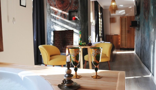 Karamazov Antik Otel