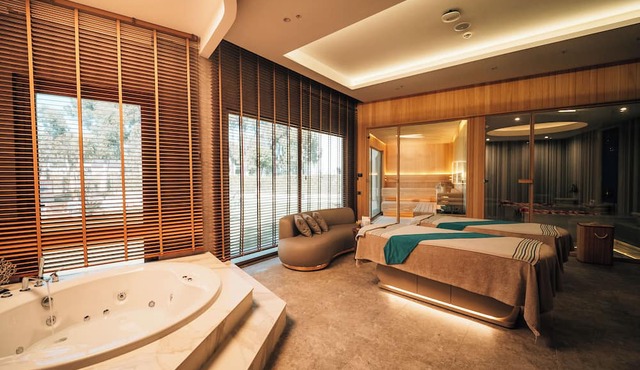 Rixos Park Belek - The Land of Legends Access
