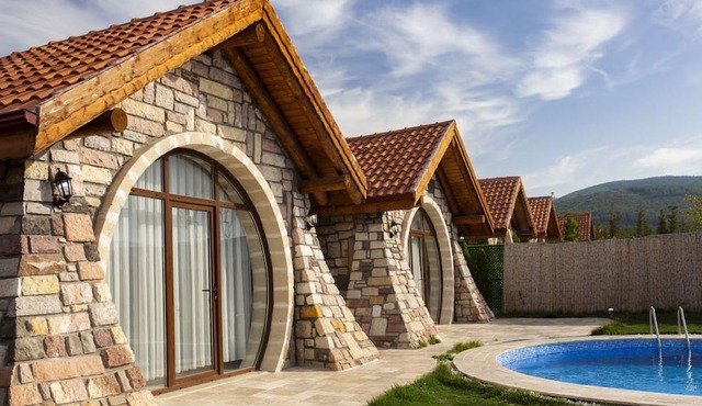 Amazing Stone House with Private Pool in Iznik in Bursa