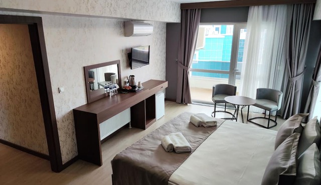 VELMORE HOTEL & SPA