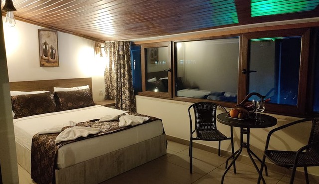 Trend Çeşmealtı Hotel & Lounge