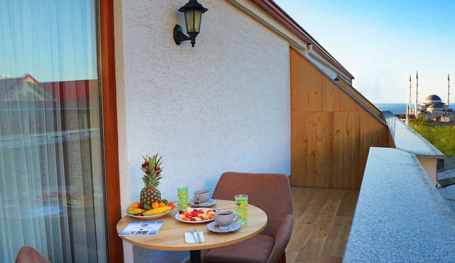 Almircan Hotel
