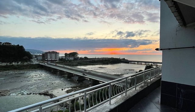 Black Sea and Firtina River Duplex Terrace Apartment. in Ardesen