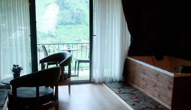 Yamaçda Suit Otel