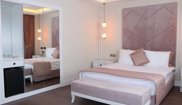 Yakupoğlu Hotels in Sarikamis