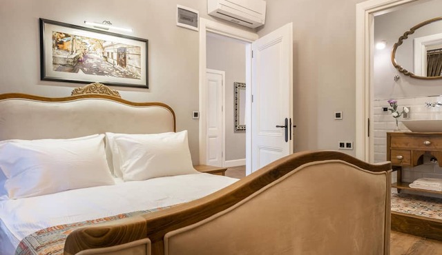 Hotel Lykia Old Town