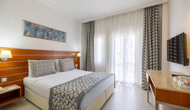 Petunya Beach Resort - All Inclusive in Bodrum