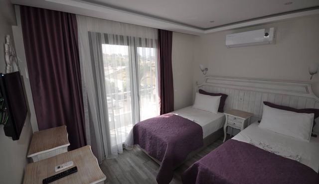 Ege Otel