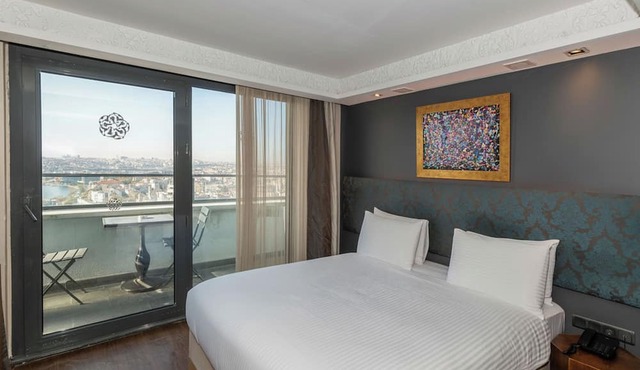 Pera Tulip Hotel & SPA