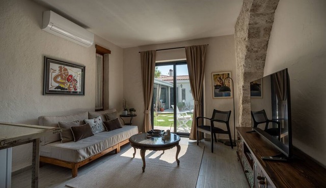 Sedirli Ev Alacati in Cesme