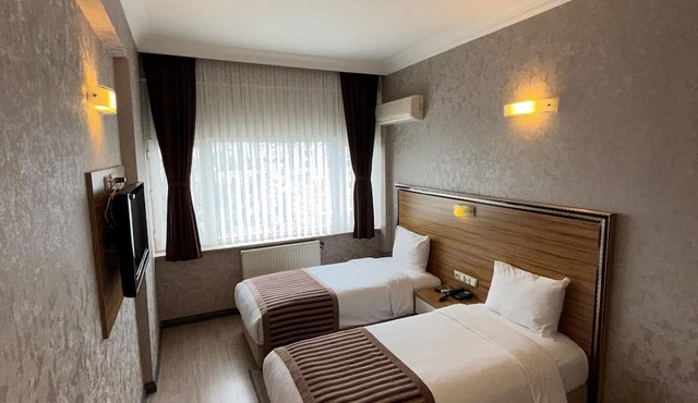 Buyuk Hotel