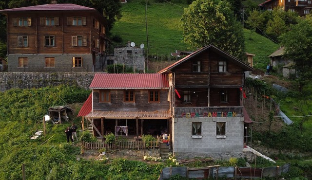 Fora Pansiyon in Camlihemsin