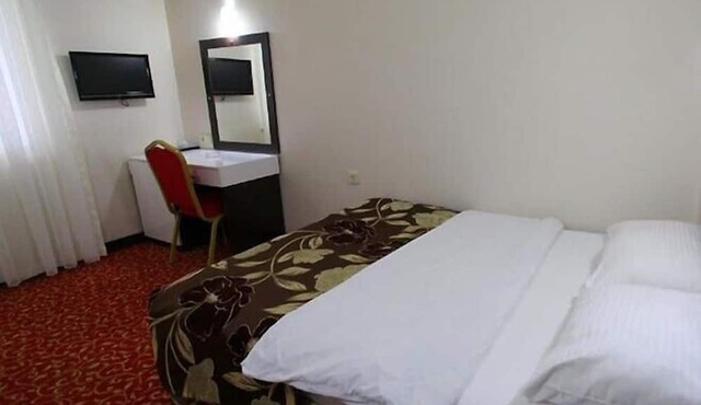 Hotel Ozeren 2