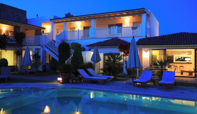 Sah Hotel