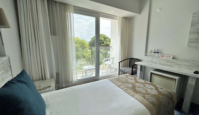 Kirtay Hotel