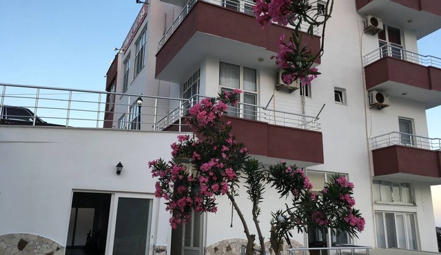 Pinar Motel 2022-33-0198