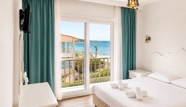 Alesya Otel