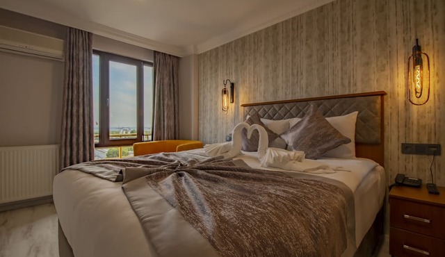 Avrasya Port Hotel