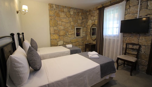 Bozcaada Defne Bag Evi in Bozcaada