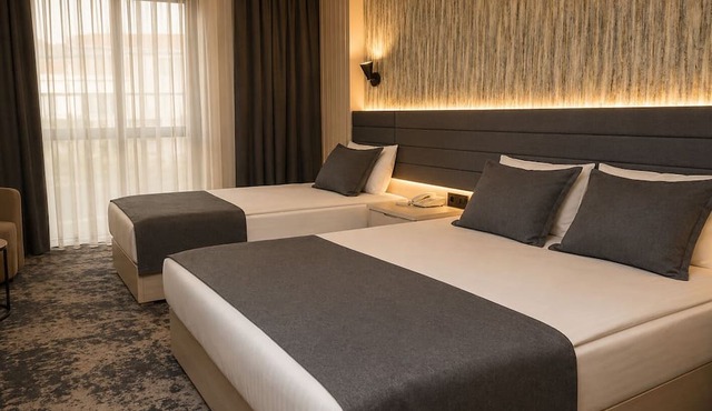 Yeşilyurt Park Otel in Corlu