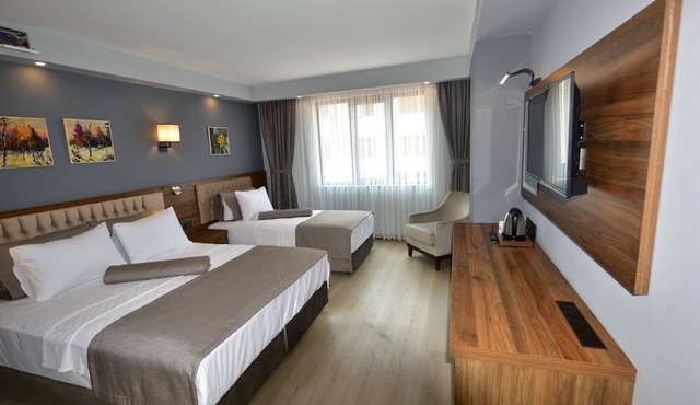 Oytun Park Hotel