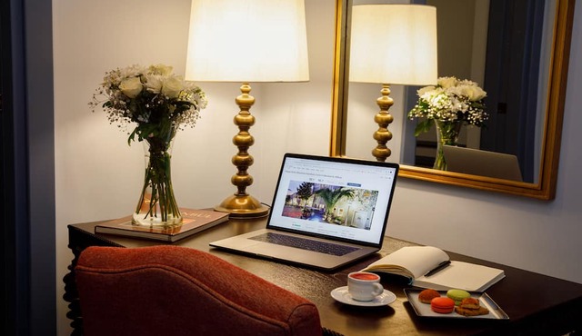 Hagia Sofia Mansions Istanbul, Curio Collection by Hilton