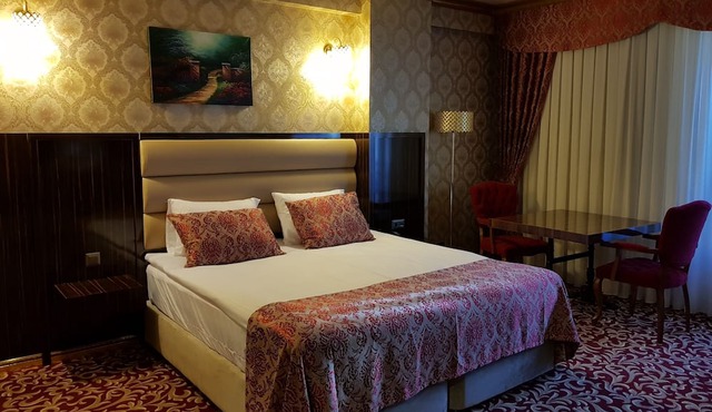 Savona Otel