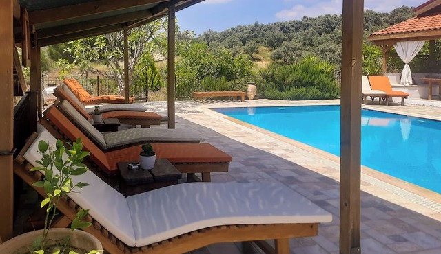 Ionia Guest House