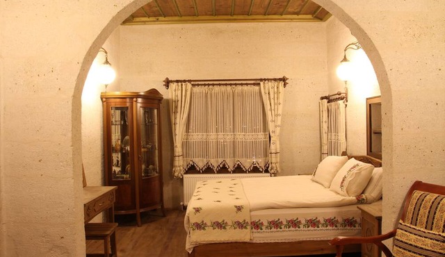 Bayer Stone House in Avanos