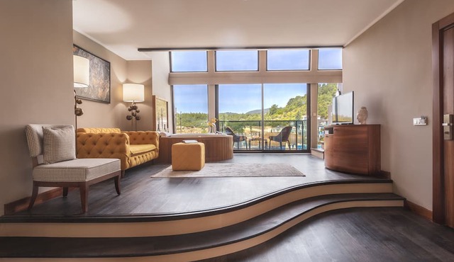 Orka Cove Hotel Penthouse & Suites - Adults Only