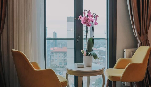 Grand Lark Otel