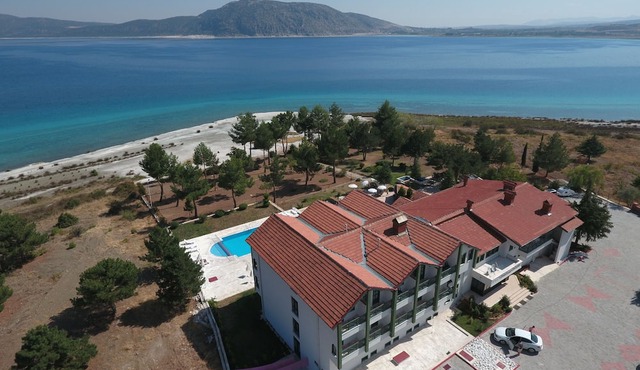 Hotel Lago Di Salda