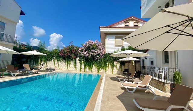 Cam Hotel in Fethiye