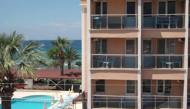 Holiday Otel
