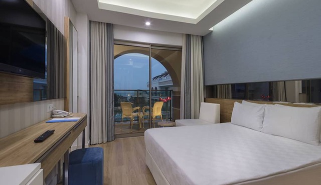 Dosinia Luxury Resort