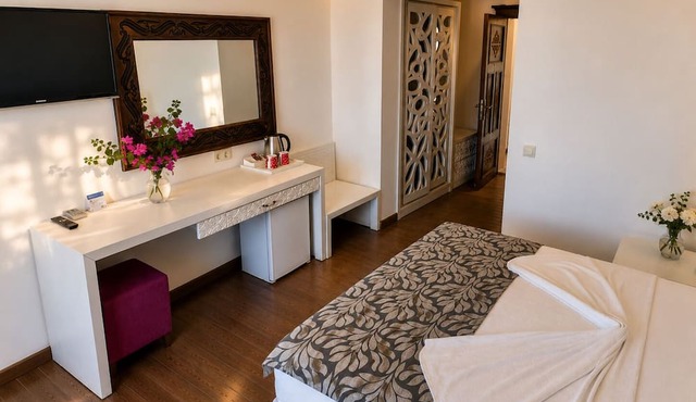 Meggs Bodrum Beach Hotel in Bodrum