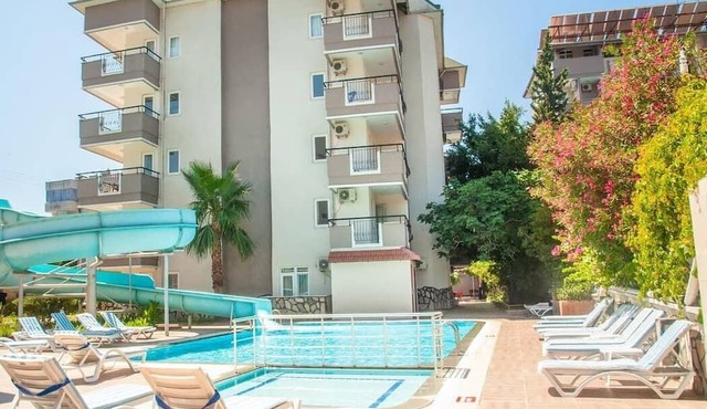 Mariva City Beach Otel