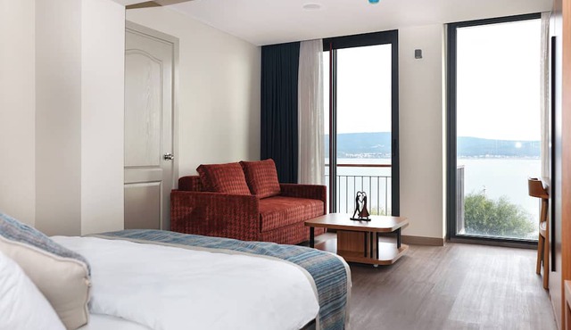 Silver Bay Club House in Urla