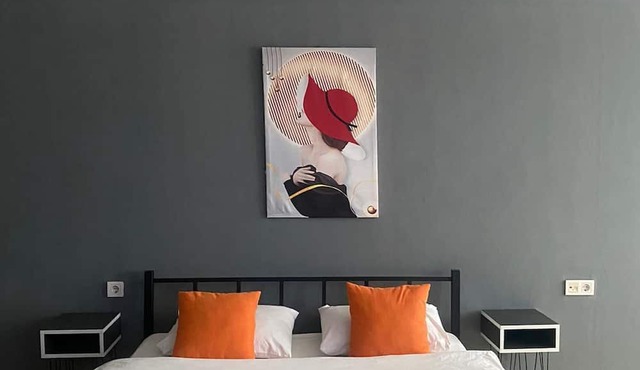 N0 19 RENTAL HAUSE