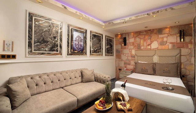 REN PLUS SUİTES OTEL