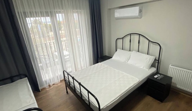 Rose Otel