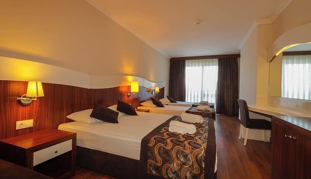 Throne Beach Resort & Spa