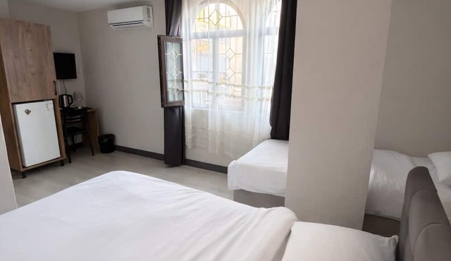 GLR OTEL