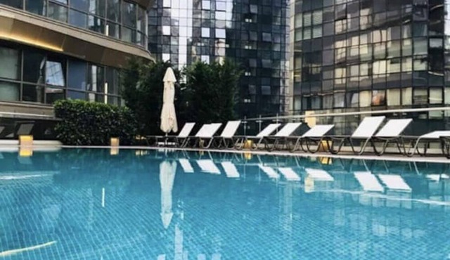 Residence apartment in a central location. metro & metrobus are at your doorstep in Istanbul