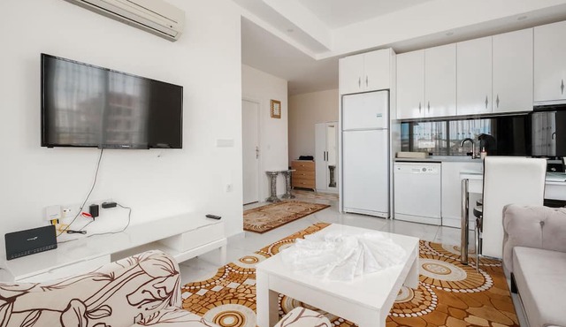 Chic Residence w Balcony 5 min to Beach in Alanya
