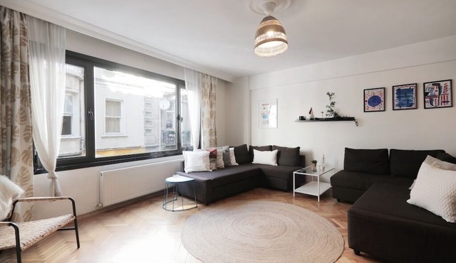 NEW! Stunning 3BR Flat located in the heart of IST in Istanbul