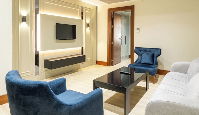 Teymur Continental Hotel