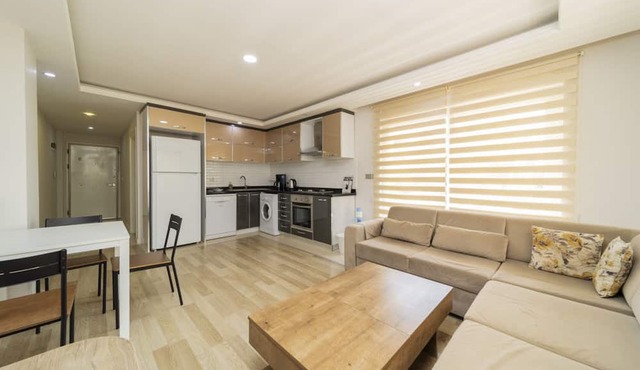 Charming Flat w Balcony, Garden, Pool in Antalya