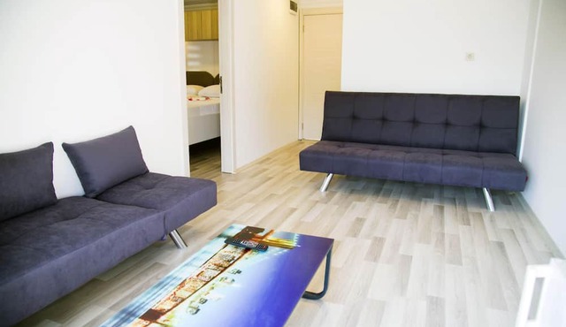 varol hotel içmeler