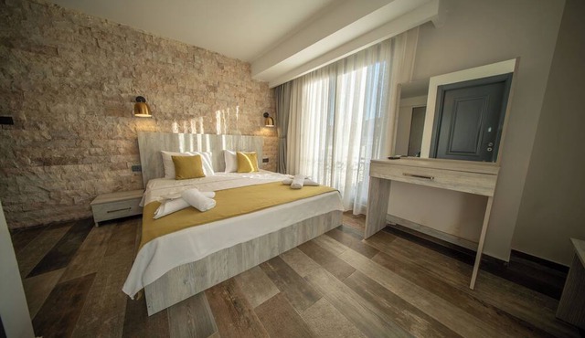 Talles Comfort in Cesme